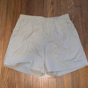 MENS MEDIUM KHAKI PFG NETTED SHORTS